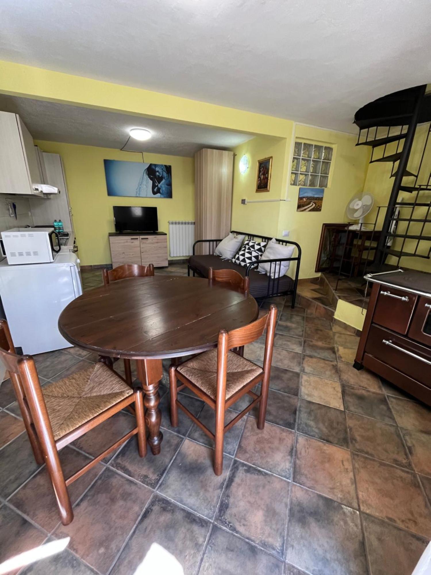 Da Sciuri Case Vacanza Barisciano Buitenkant foto